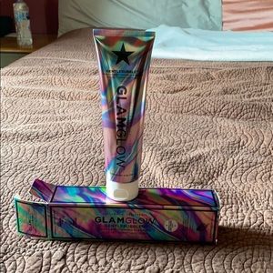 GlamGlow Gentlebubble cleanser